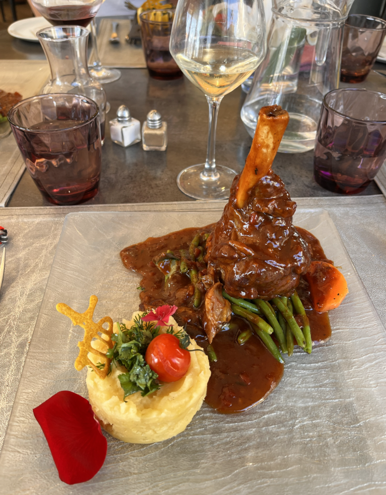 HB aan Zee apartment - restaurant Souris d'Agneau